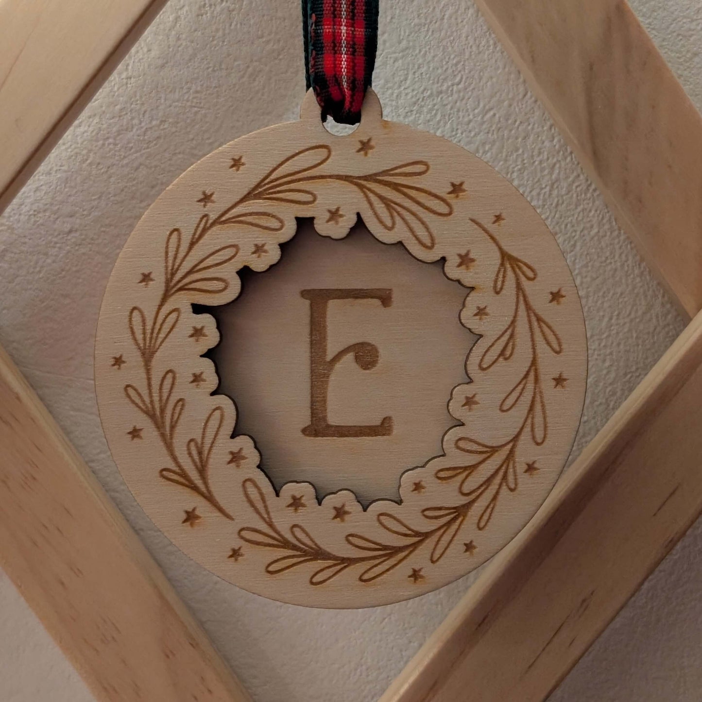 Initial Mistletoe & stars engraved wooden Christmas ornament