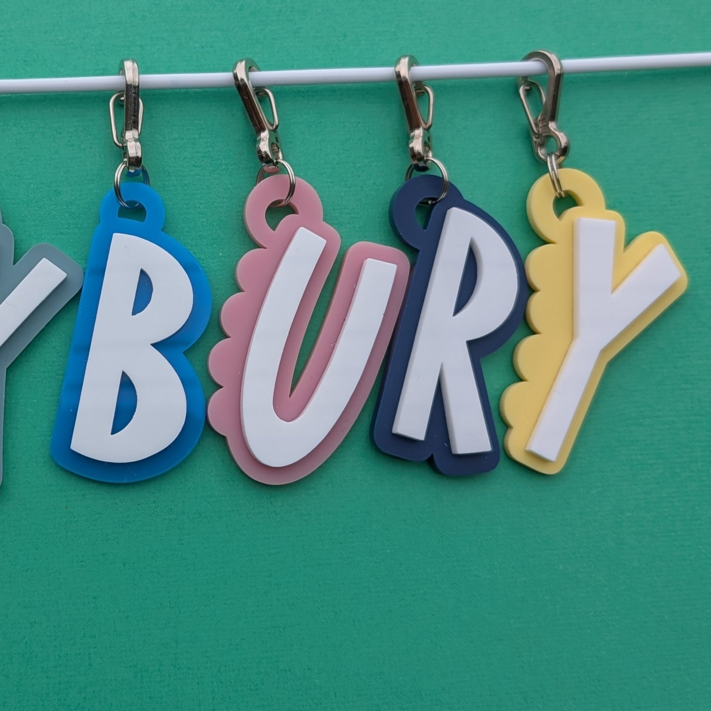 Acrylic layered initial bag tag - scalloped or smooth